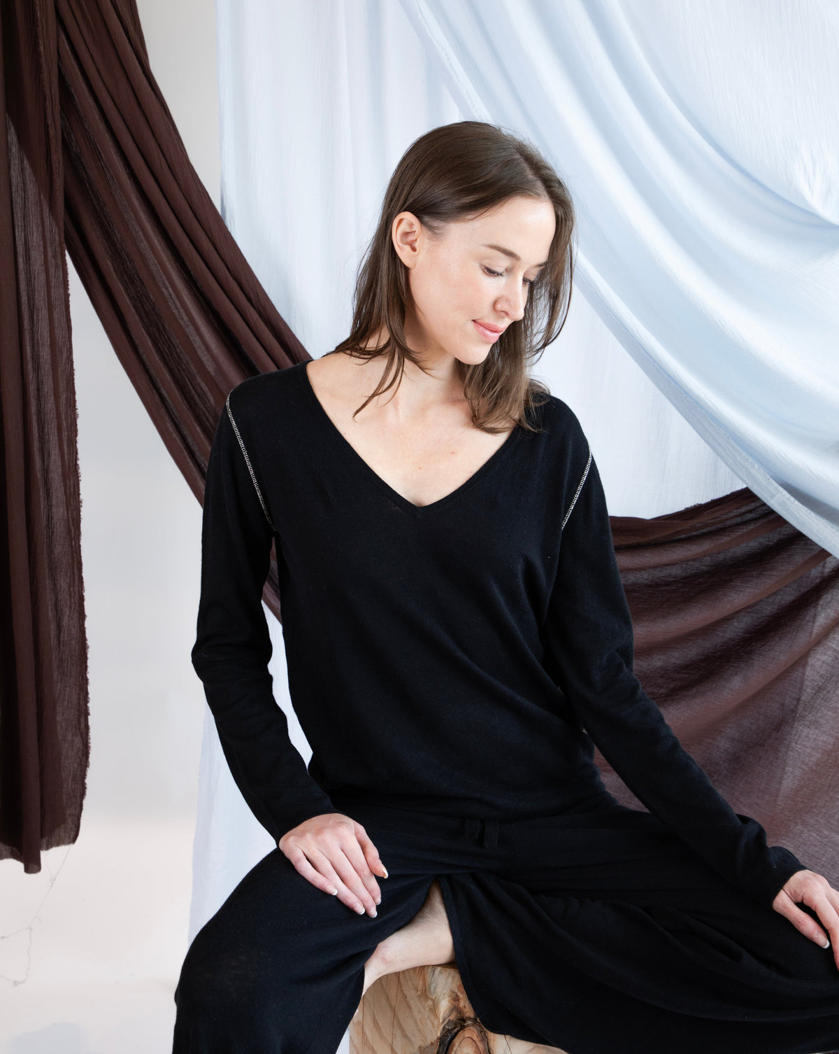 Marcelle Long T-Shirt (V-Neck) - Pitch Black